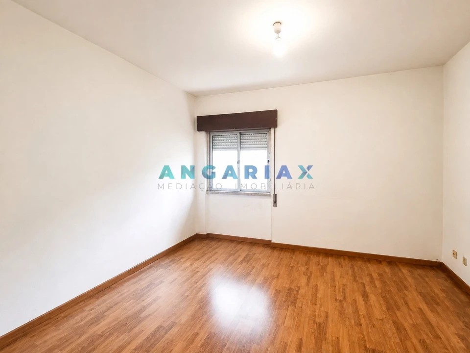 Apartamento T2 para Venda em Marrazes e Barosa Foto 13