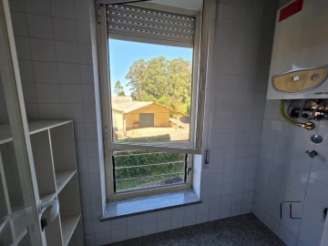 Apartamento T1 para Arrendamento em Moreira