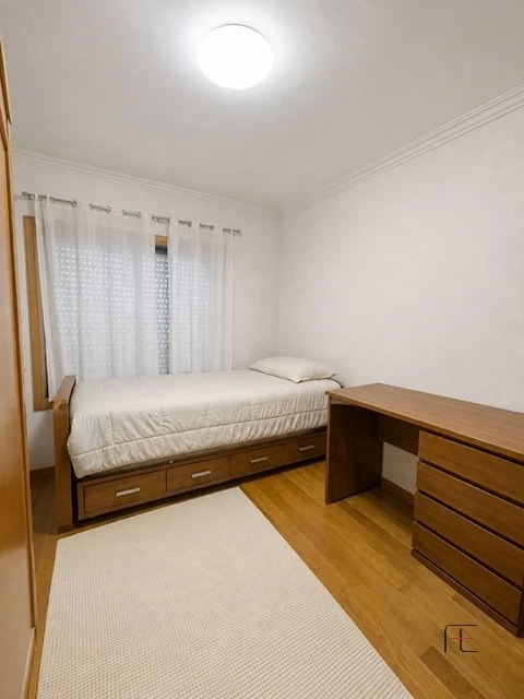 Apartamento T3 para Venda em Mafamude e Vilar do Paraíso