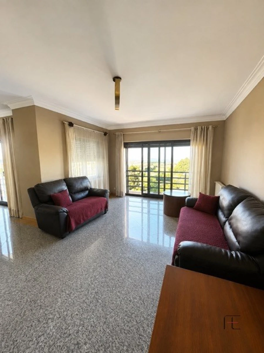 Apartamento T3 para Venda em Mafamude e Vilar do Paraíso Foto 4