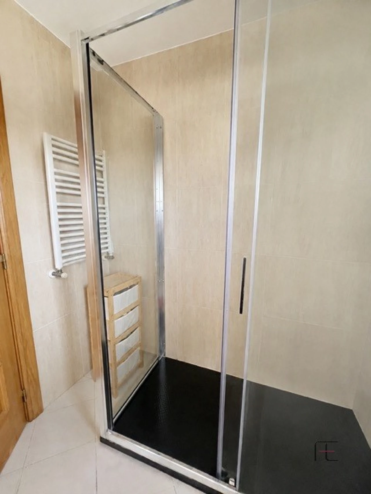 Apartamento T3 para Venda em Mafamude e Vilar do Paraíso Foto 15
