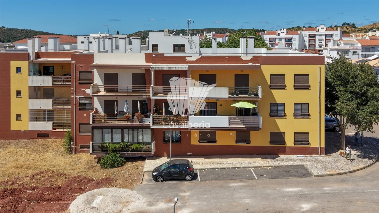 Apartamento T2 para Venda em Silves Foto 24