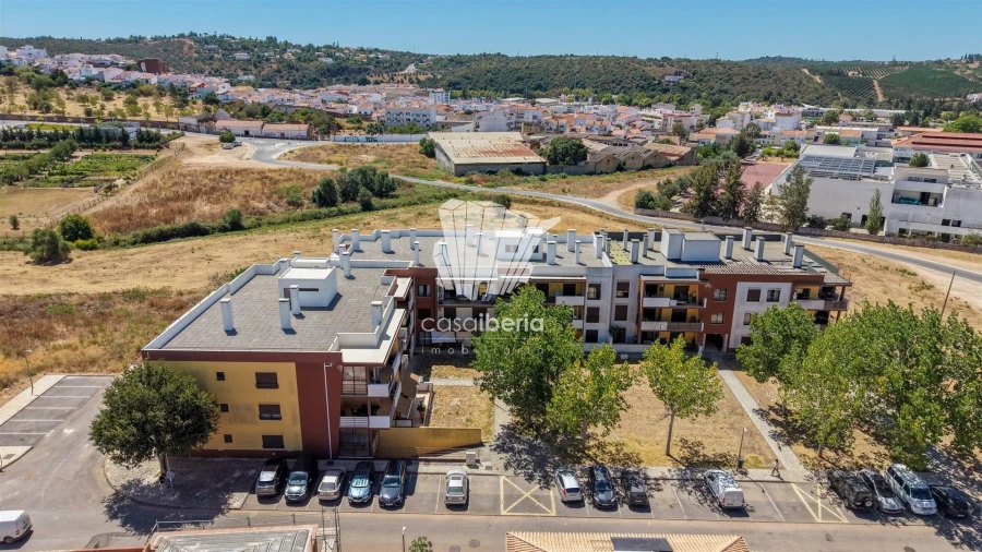 Apartamento T2 para Venda em Silves Foto 30