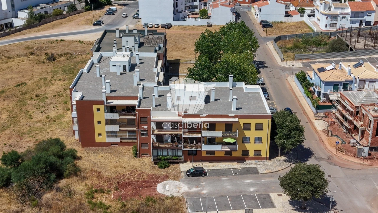 Apartamento T2 para Venda em Silves Foto 22