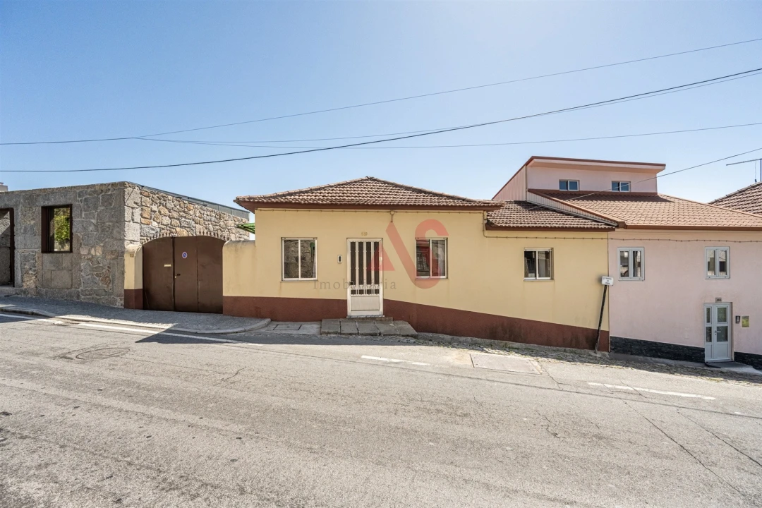 Moradia T3 para Venda em Margaride, Várzea, Lagares, Varziela, Moure Foto 1