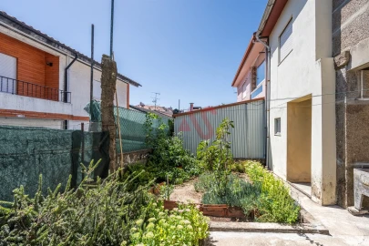 Moradia T3 para Venda em Margaride, Várzea, Lagares, Varziela, Moure
