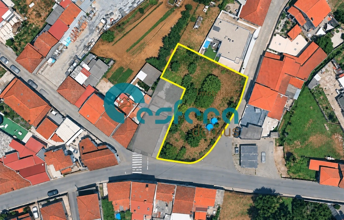 Terreno para Venda em Valongo Foto 1