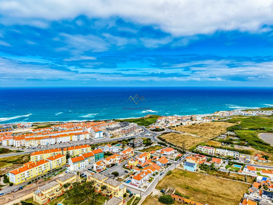 Moradia T3 para Venda em A dos Cunhados e Maceira Foto 7