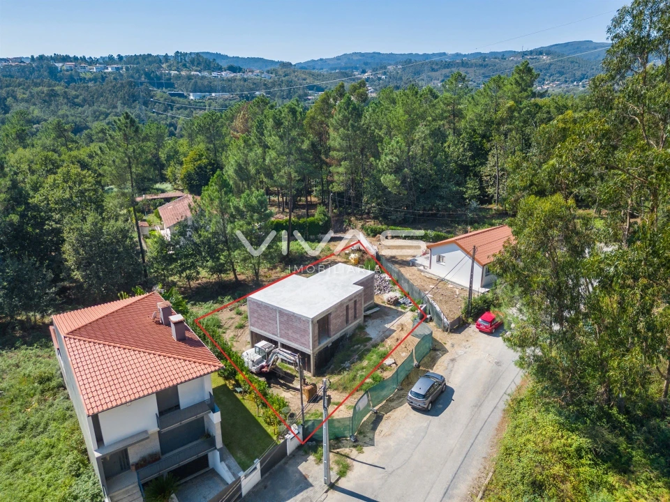 Moradia T2 para Venda em Sabariz Foto 22