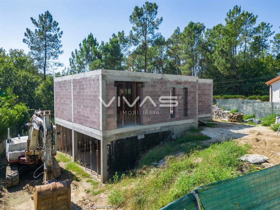 Moradia T2 para Venda em Sabariz Foto 1