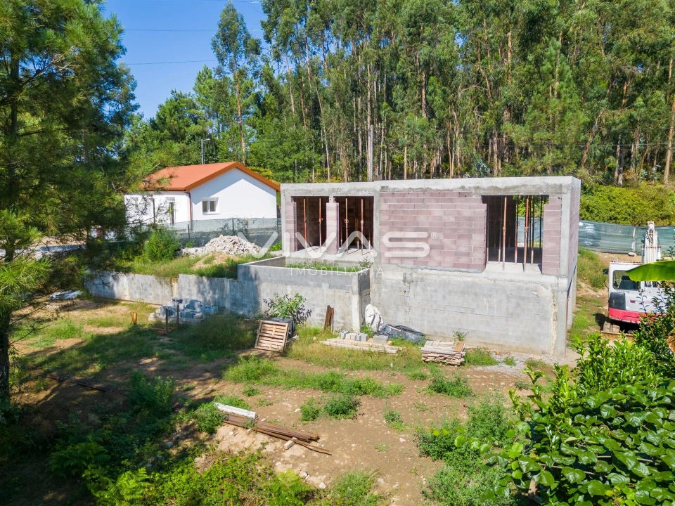 Moradia T2 para Venda em Sabariz Foto 9