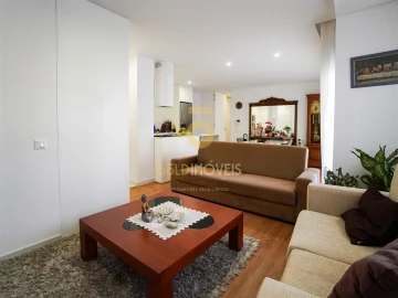 Apartamento T2 para Venda em Penafiel