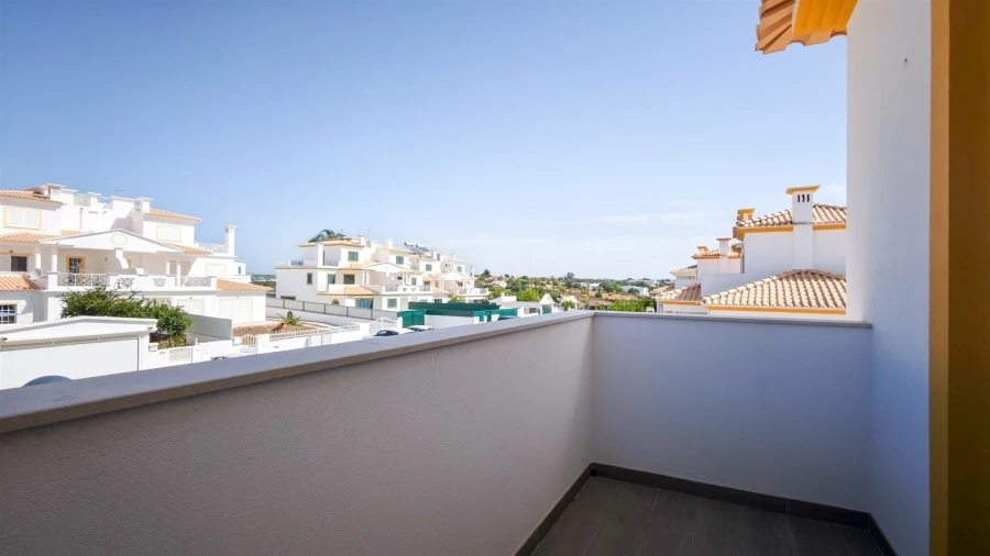 Moradia T3 para Venda em Albufeira e Olhos de Água Foto 44