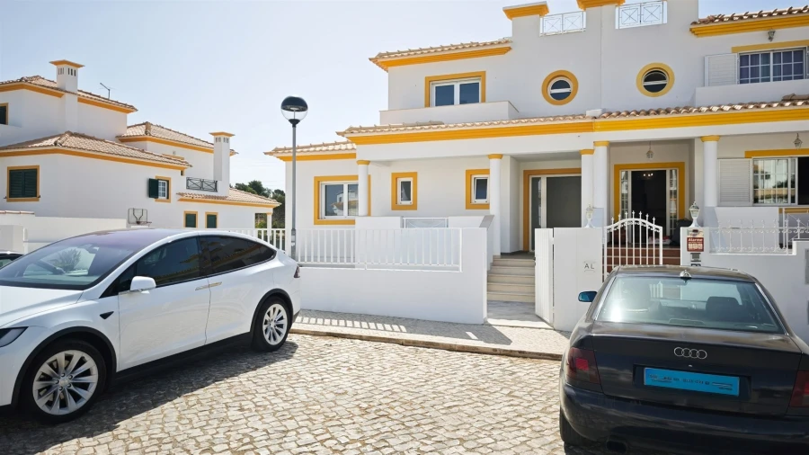 Moradia T3 para Venda em Albufeira e Olhos de Água Foto 61