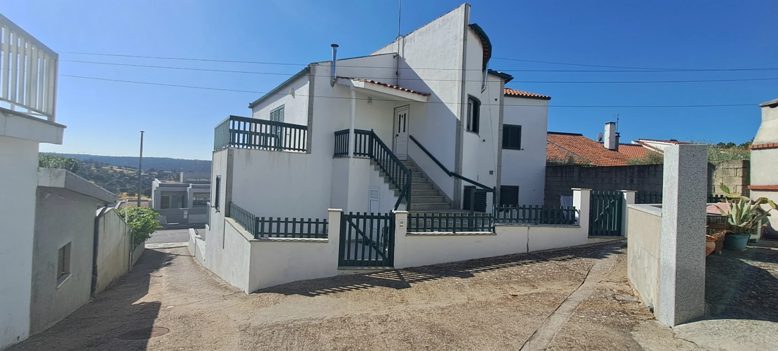 Moradia T3 para Arrendamento em Miranda do Douro Foto 43
