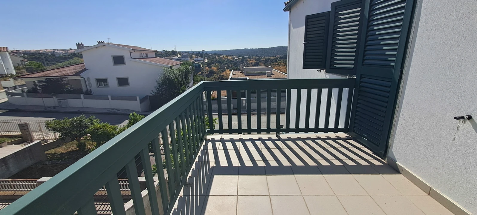 Moradia T3 para Arrendamento em Miranda do Douro Foto 17