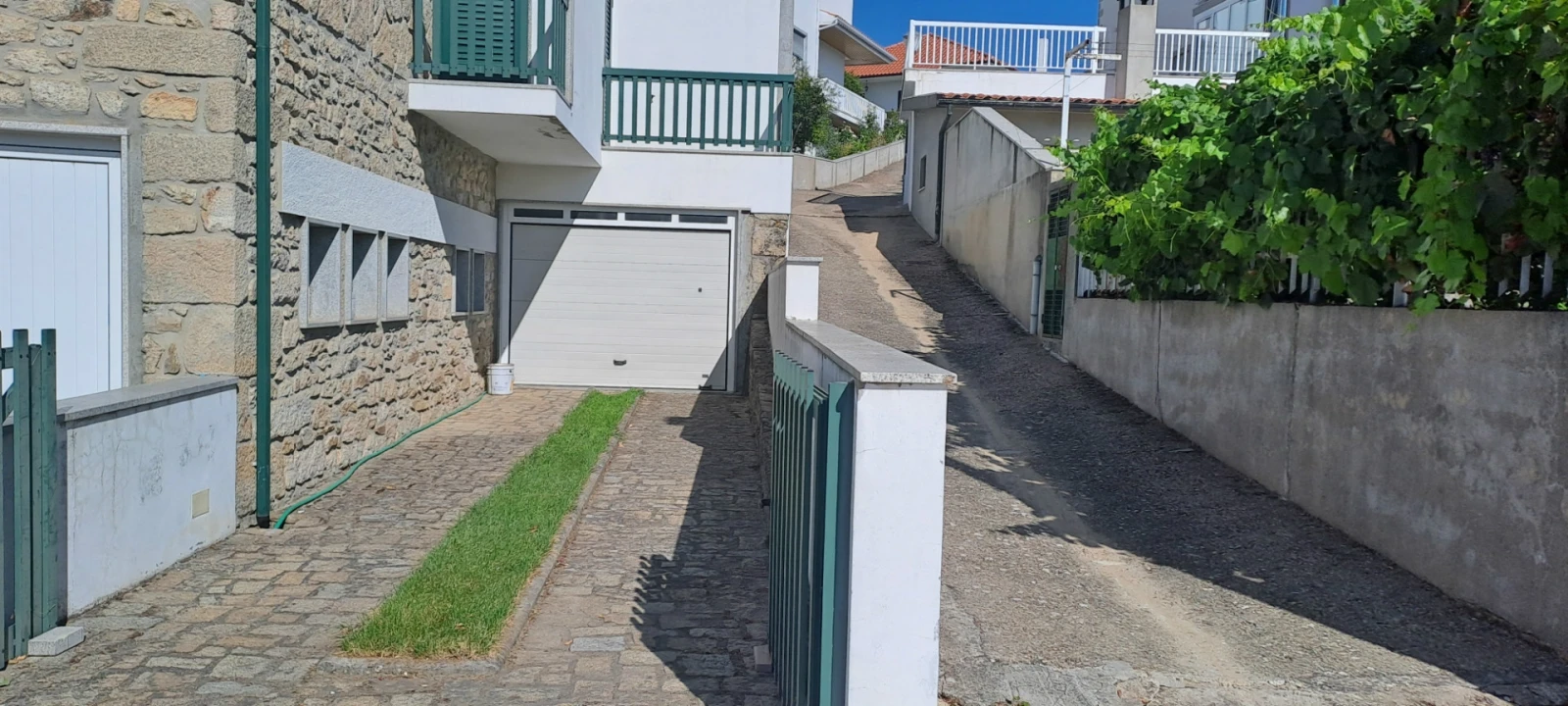 Moradia T3 para Arrendamento em Miranda do Douro Foto 46
