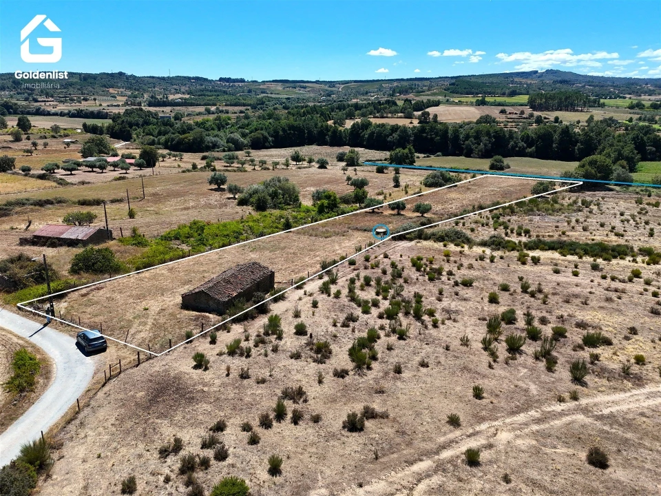 Quinta T0 para Venda em Caria Foto 1