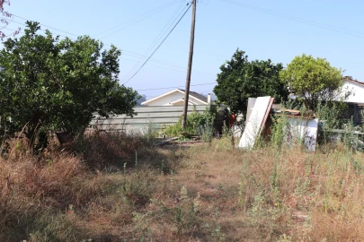 Terreno para Venda em Polvoreira