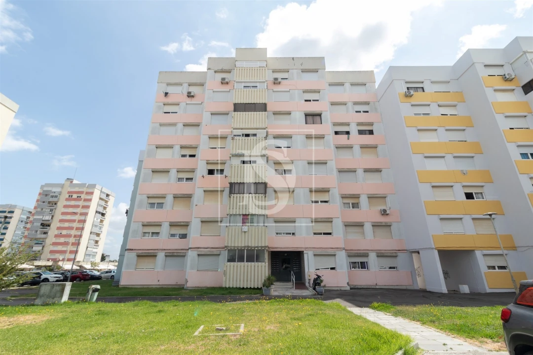 Apartamento T3 para Venda em Santo Antonio da Charneca Foto 16