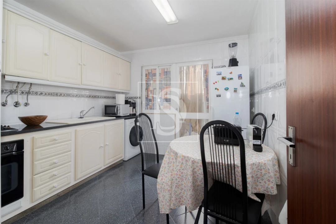 Apartamento T3 para Venda em Santo Antonio da Charneca Foto 5