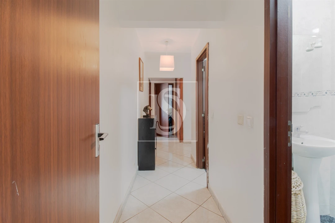 Apartamento T3 para Venda em Santo Antonio da Charneca Foto 8
