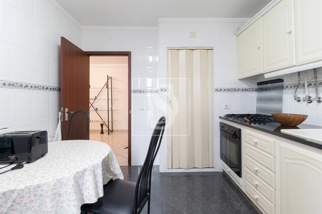 Apartamento T3 para Venda em Santo Antonio da Charneca Foto 6