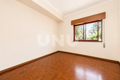 Apartamento T3 para Venda em Castanheira do Ribatejo e Cachoeiras