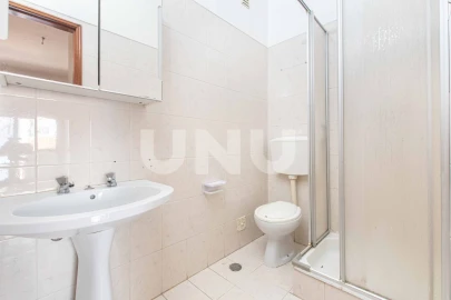 Apartamento T3 para Venda em Castanheira do Ribatejo e Cachoeiras