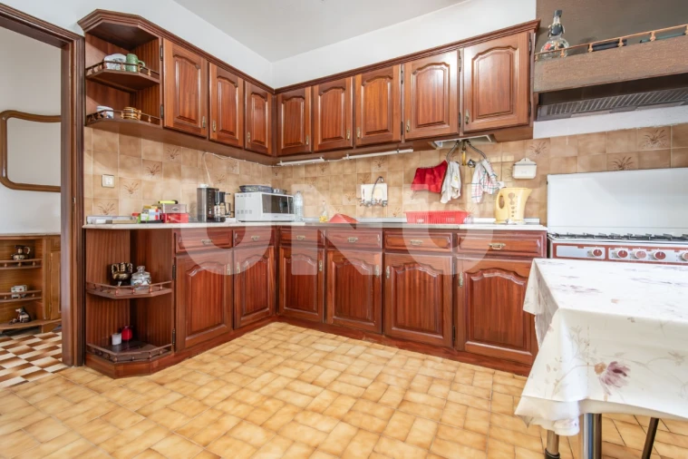 Moradia T3 para Venda em Teixoso e Sarzedo Foto 8