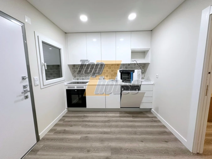 Apartamento T1 para Arrendamento em Caparica e Trafaria Foto 4