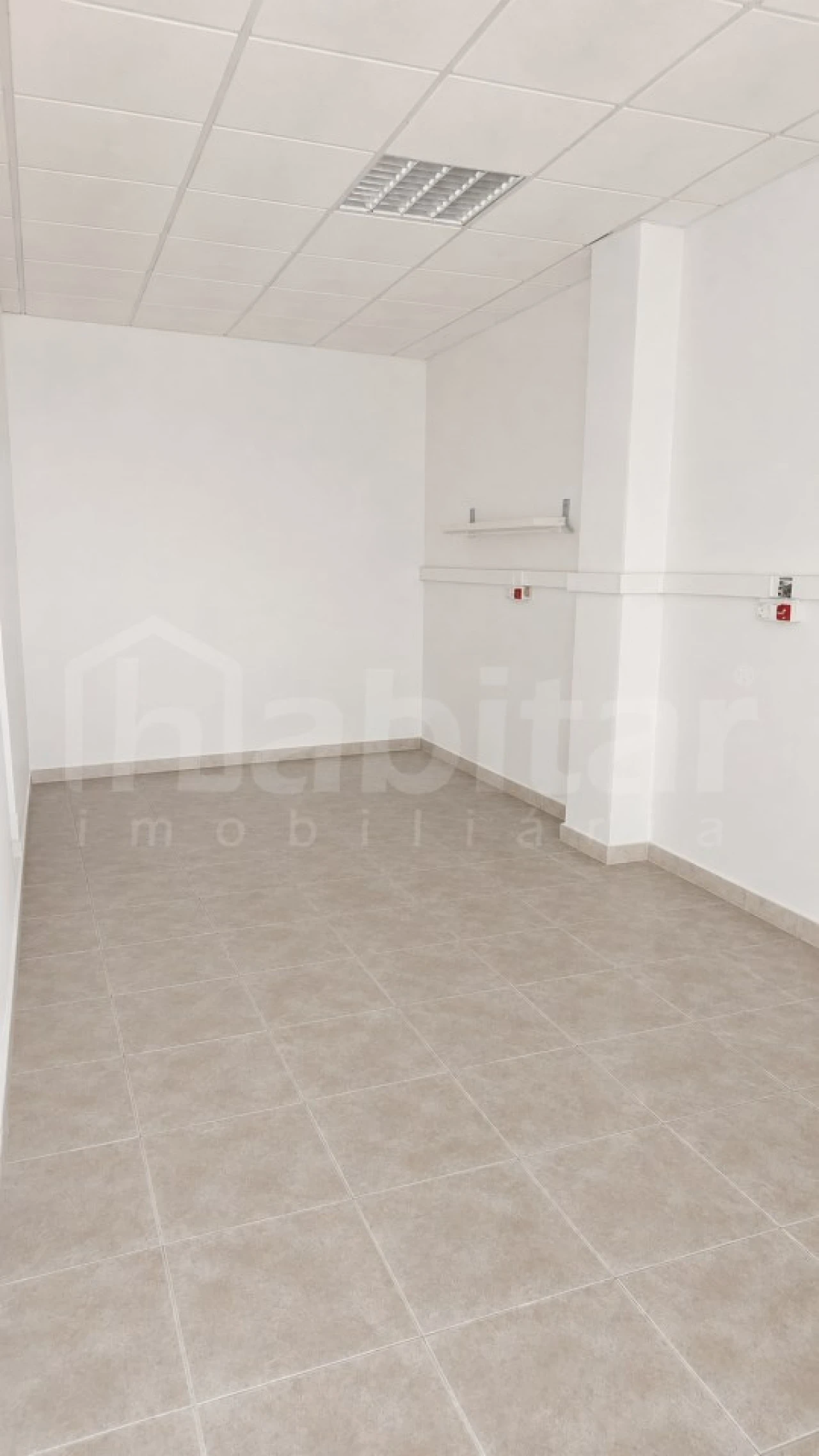 Loja para Arrendamento em Salvaterra de Magos e Foros de Salvaterra Foto 3