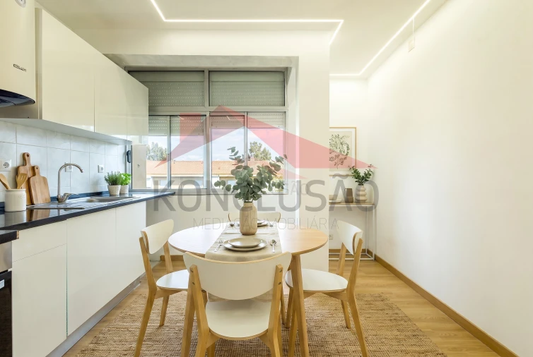 Apartamento T3 para Venda em Alverca do Ribatejo e Sobralinho Foto 2