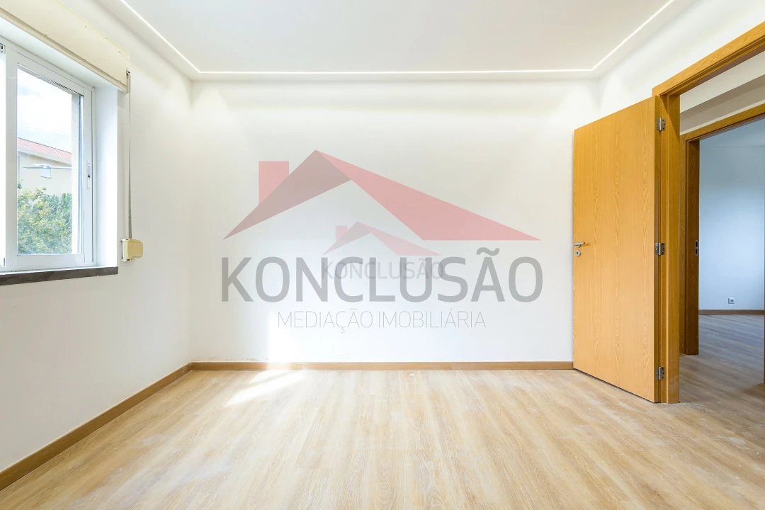Apartamento T3 para Venda em Alverca do Ribatejo e Sobralinho Foto 14