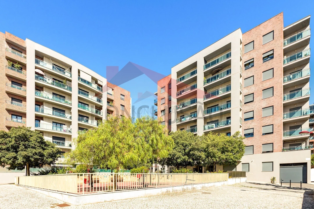 Apartamento T2 para Venda em Alverca do Ribatejo e Sobralinho Foto 1
