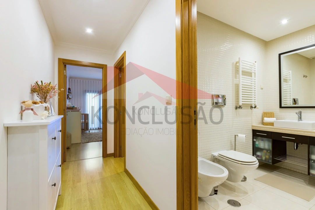 Apartamento T2 para Venda em Alverca do Ribatejo e Sobralinho Foto 14