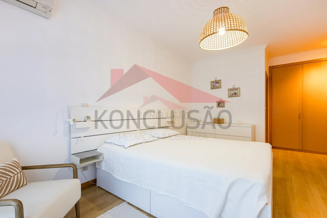 Apartamento T2 para Venda em Alverca do Ribatejo e Sobralinho Foto 12