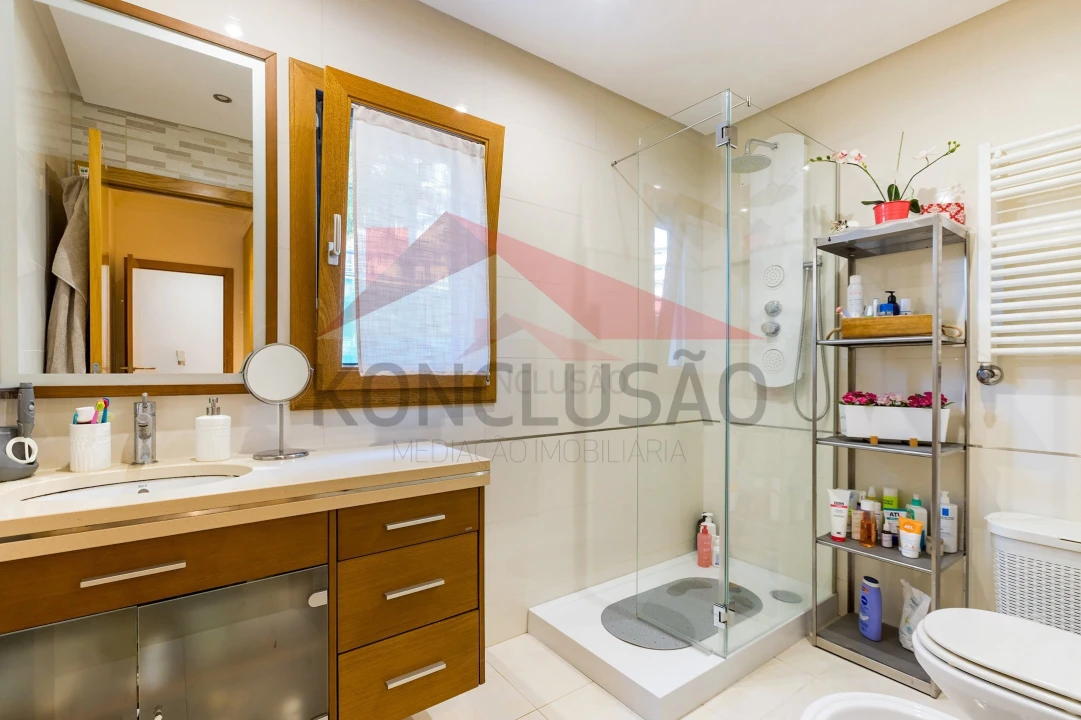 Apartamento T2 para Venda em Alverca do Ribatejo e Sobralinho Foto 11