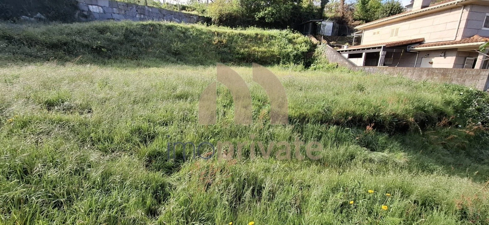 Terreno para Venda em Vilarinho Foto 9