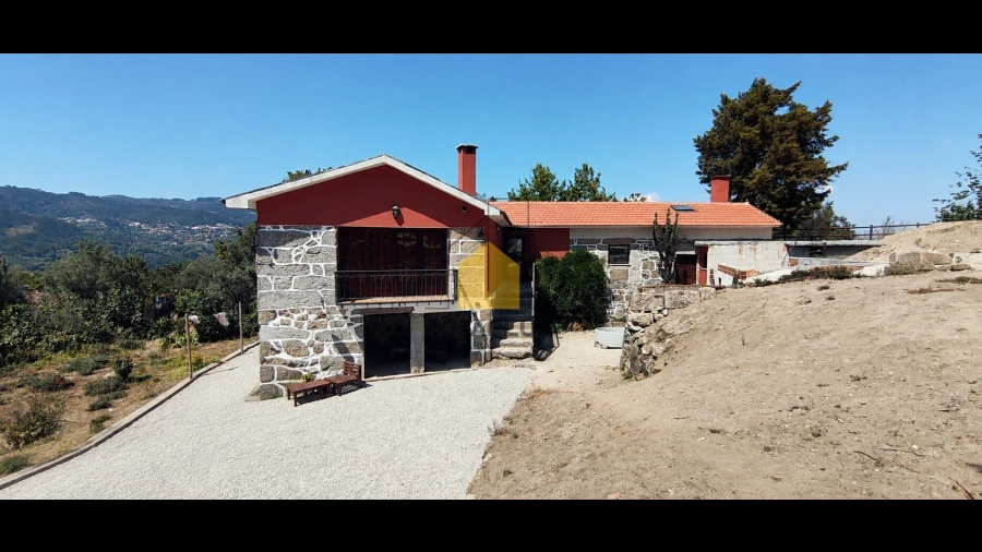 Moradia T3 para Venda em Carvalho e Basto (Santa Tecla)