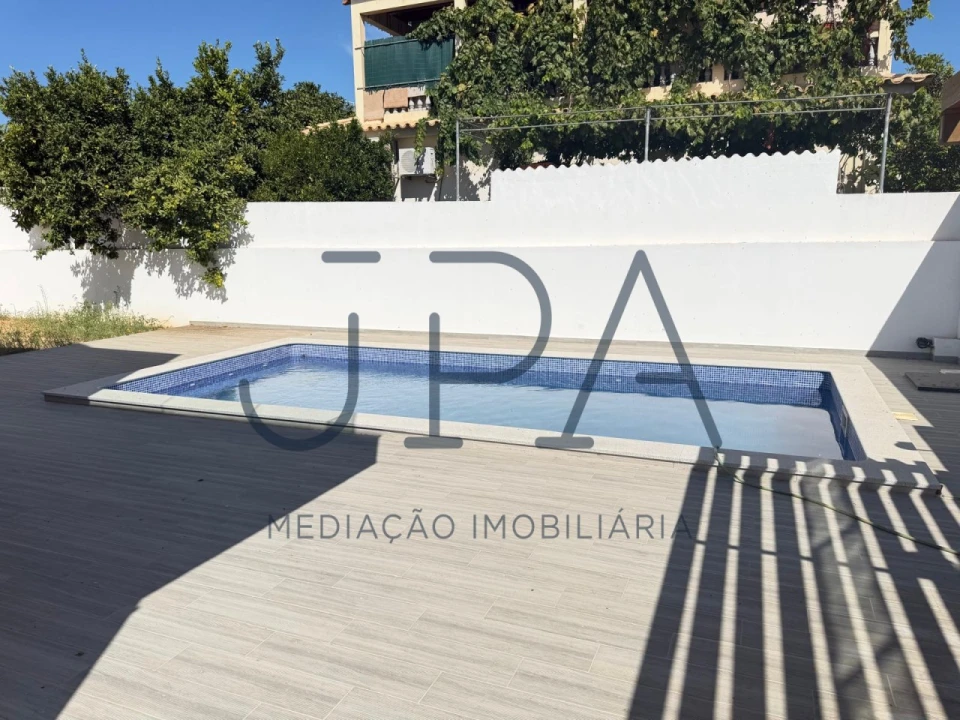 Moradia T4 para Venda em Tavira (Santa Maria e Santiago) Foto 8