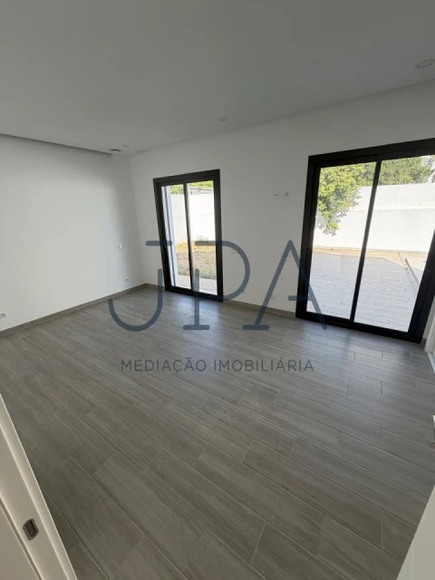 Moradia T4 para Venda em Tavira (Santa Maria e Santiago)