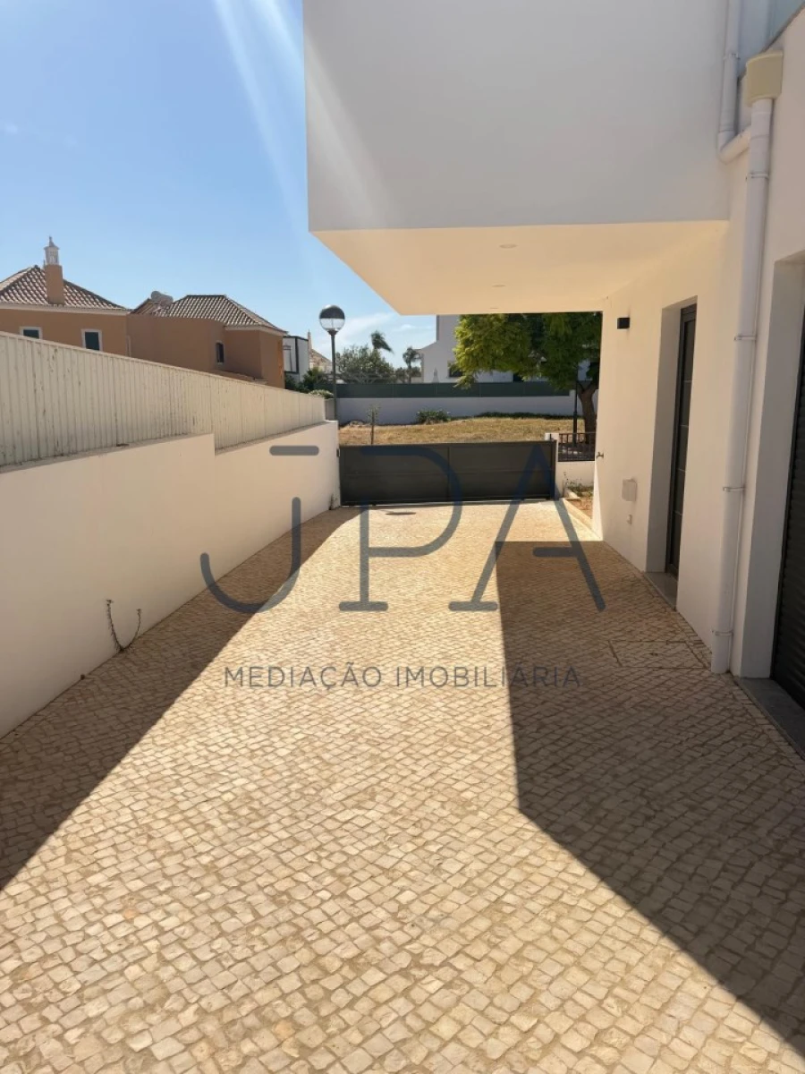 Moradia T4 para Venda em Tavira (Santa Maria e Santiago) Foto 5