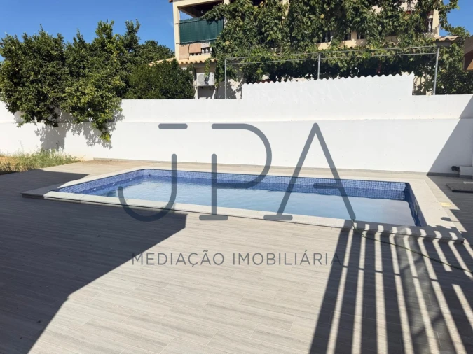 Moradia T4 para Venda em Tavira (Santa Maria e Santiago) Foto 8