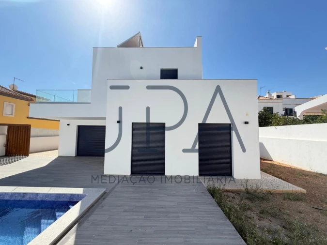 Moradia T4 para Venda em Tavira (Santa Maria e Santiago) Foto 14