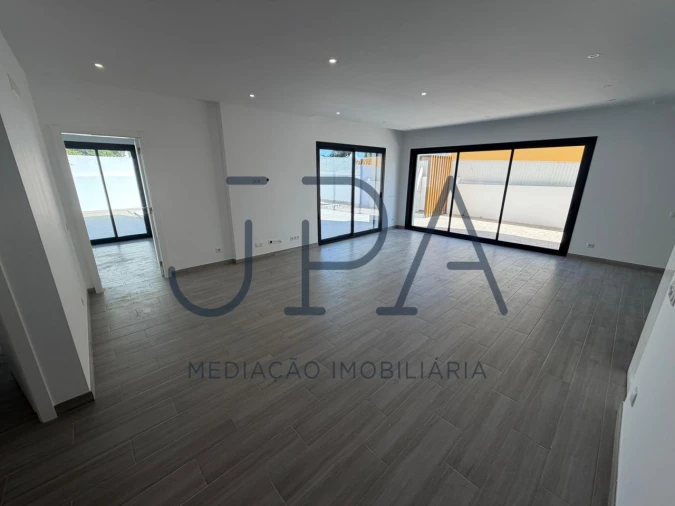 Moradia T4 para Venda em Tavira (Santa Maria e Santiago) Foto 23