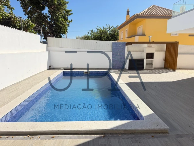 Moradia T4 para Venda em Tavira (Santa Maria e Santiago) Foto 33