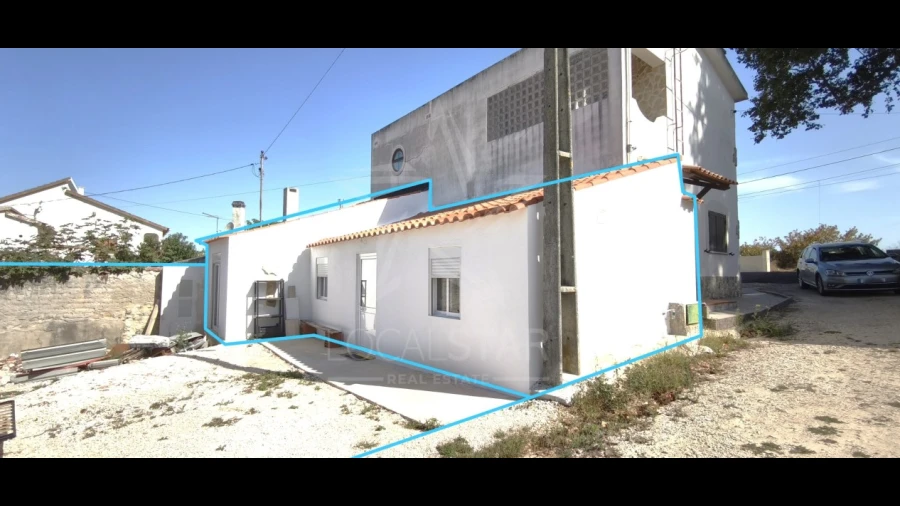 Moradia T1 para Venda em Nossa Senhora do Pópulo, Coto e São Gregório
