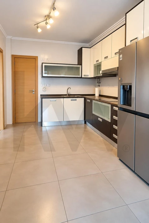 Apartamento T3 para Arrendamento em Odivelas