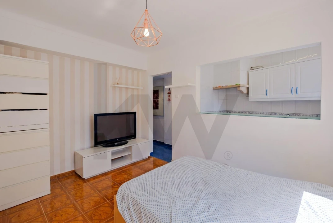 Apartamento T1 para Venda em Alfragide Foto 12